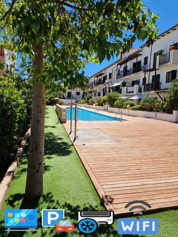 Residencial Delta Garden'S Lejlighed Sant Jaume d'Enveja Eksteriør billede